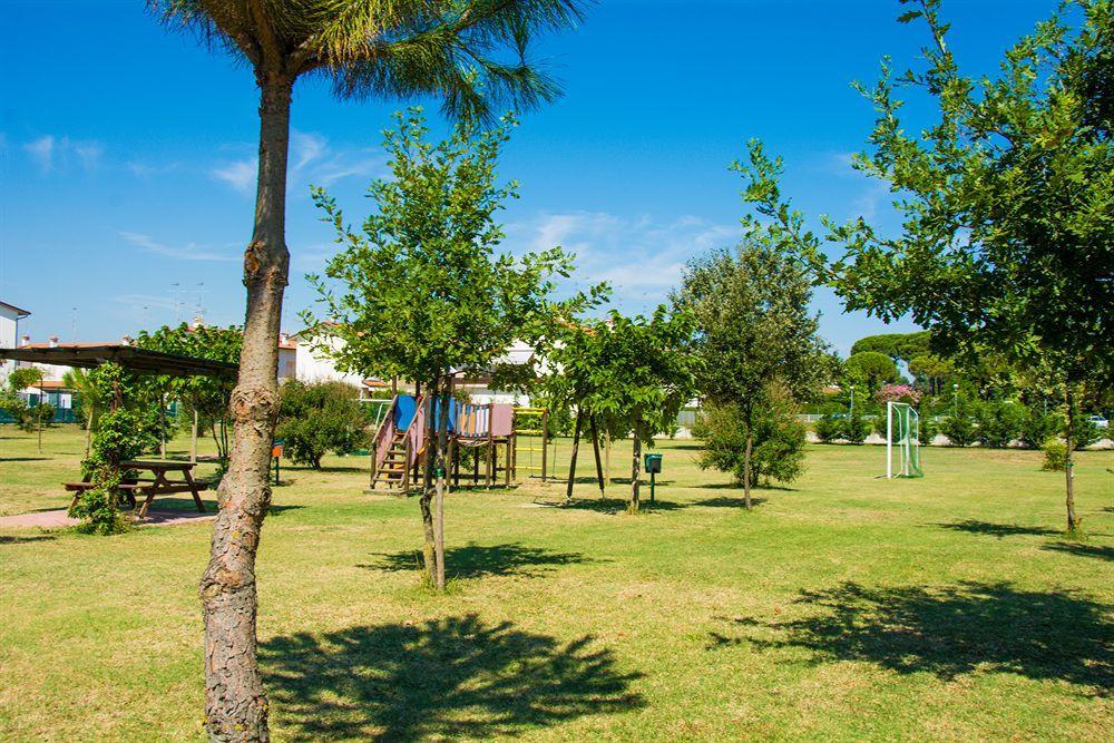 ليدو أدريانو Aparthotel Costa Paradiso المظهر الخارجي الصورة