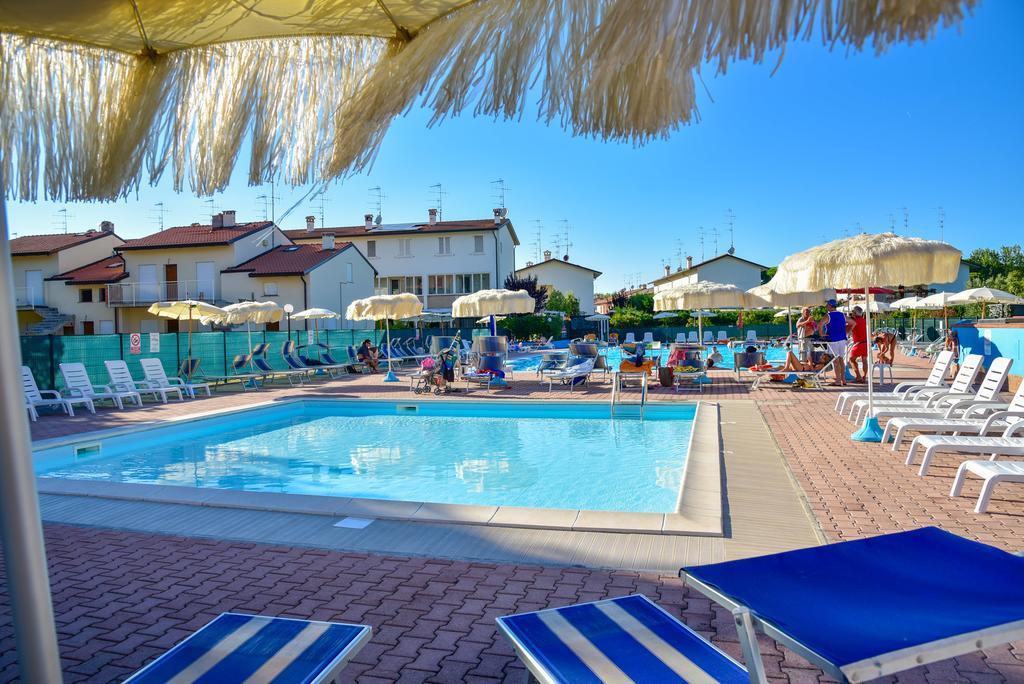 ليدو أدريانو Aparthotel Costa Paradiso المظهر الخارجي الصورة