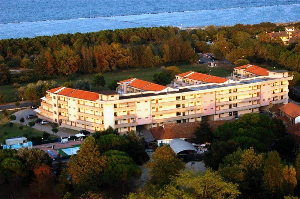 ليدو أدريانو Aparthotel Costa Paradiso المظهر الخارجي الصورة